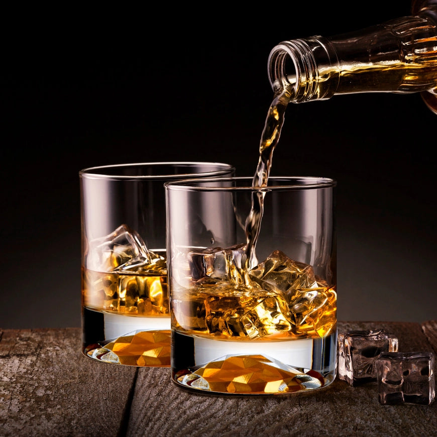 Whiskey Decanter & 4 Whiskey Glasses Set